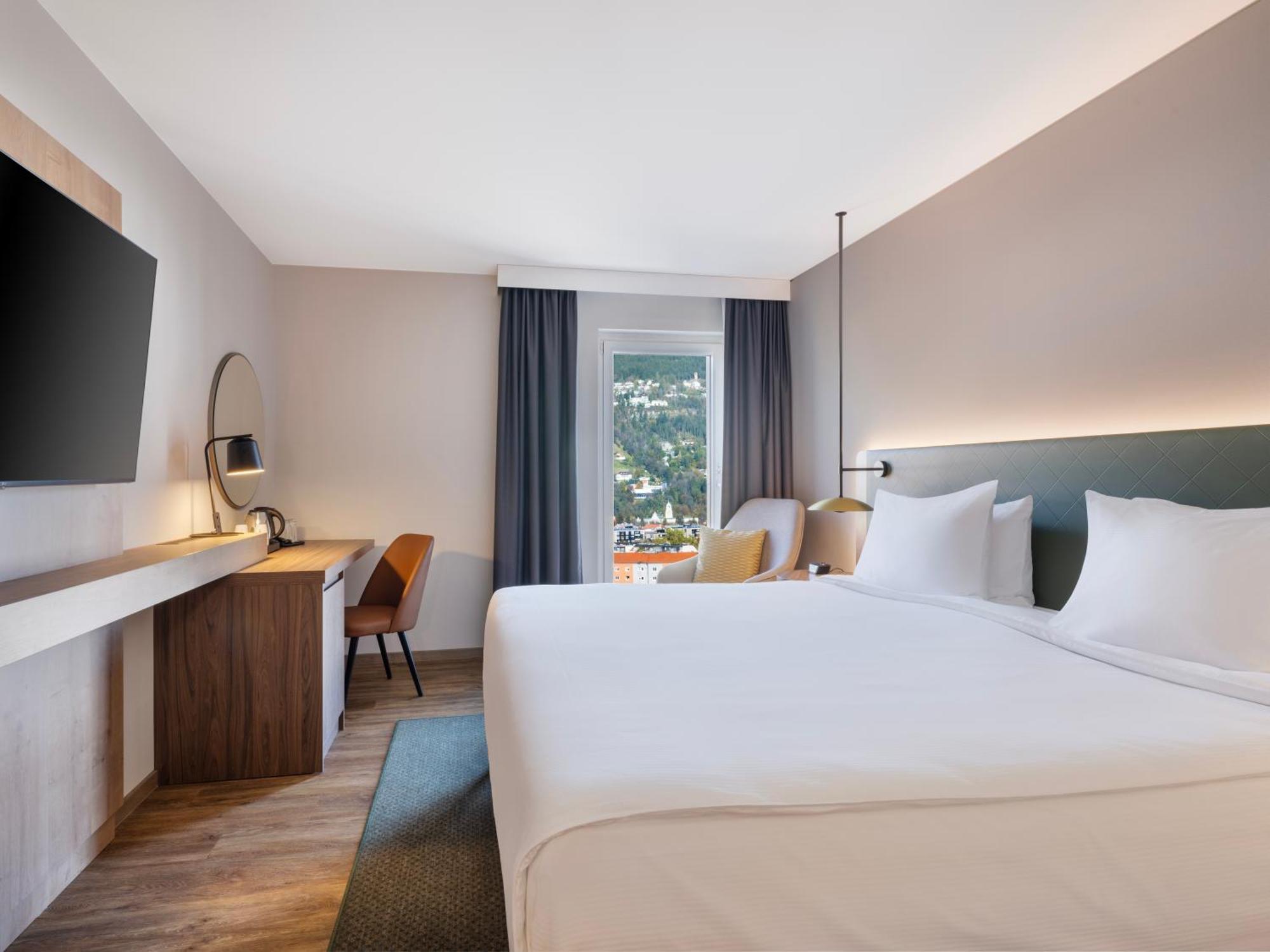 Hilton Garden Tivoli Hotel 4*